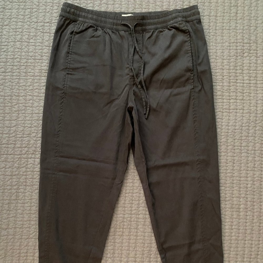 NWT Lou & Grey Casual Pants